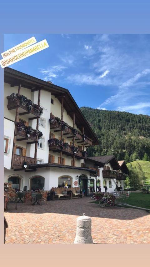 Alpine Touring Hotel-Petfriendly Pozza di Fassa Exteriör bild