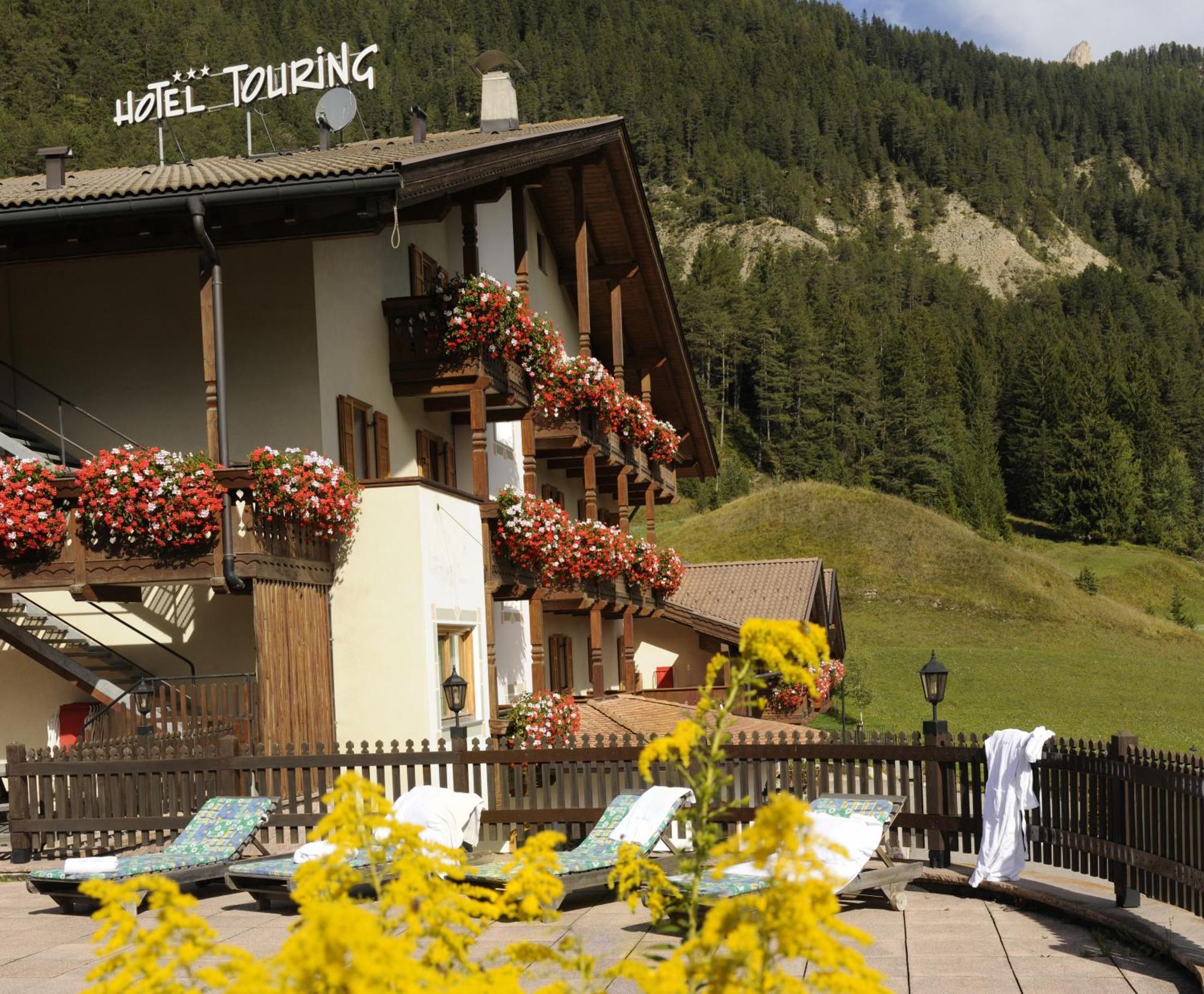 Alpine Touring Hotel-Petfriendly Pozza di Fassa Exteriör bild